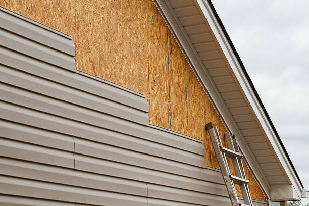 24/7 Emergency Siding Replacement experts in East Haddam, CT